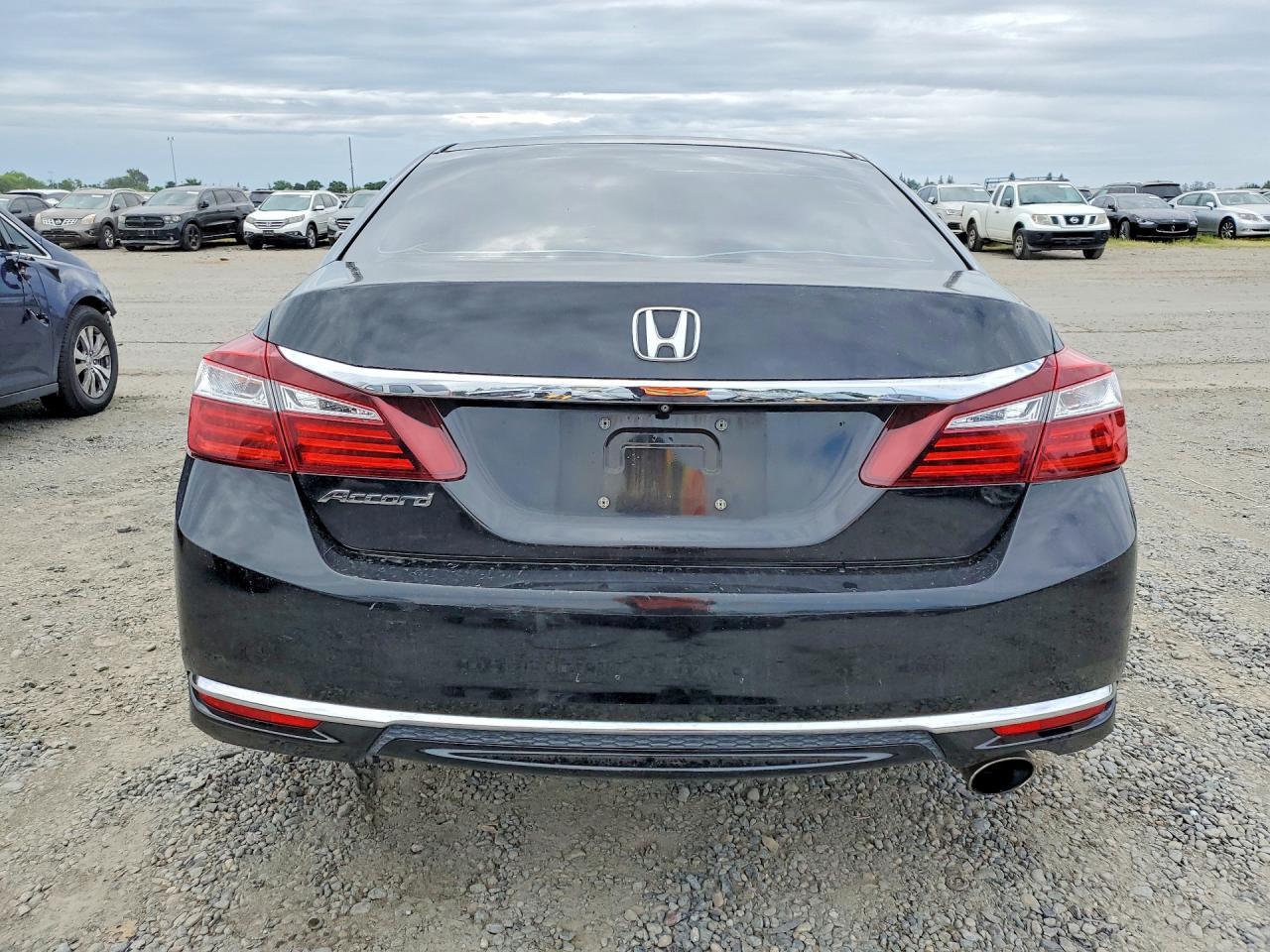 2016 Honda Accord Lx - Image 6