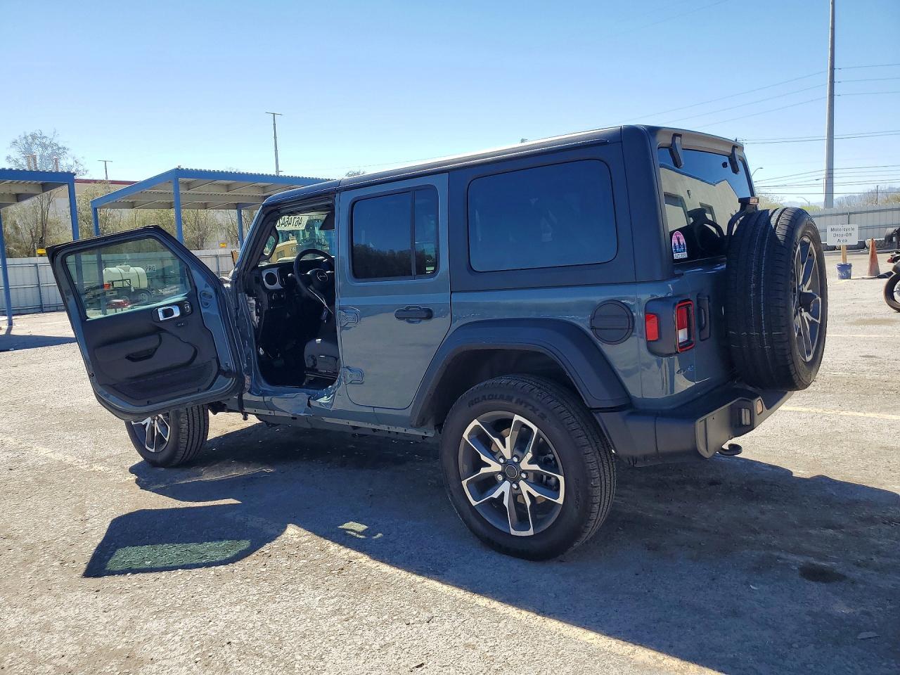 2025 Jeep Wrangler Sport 4Xe - Фото 2