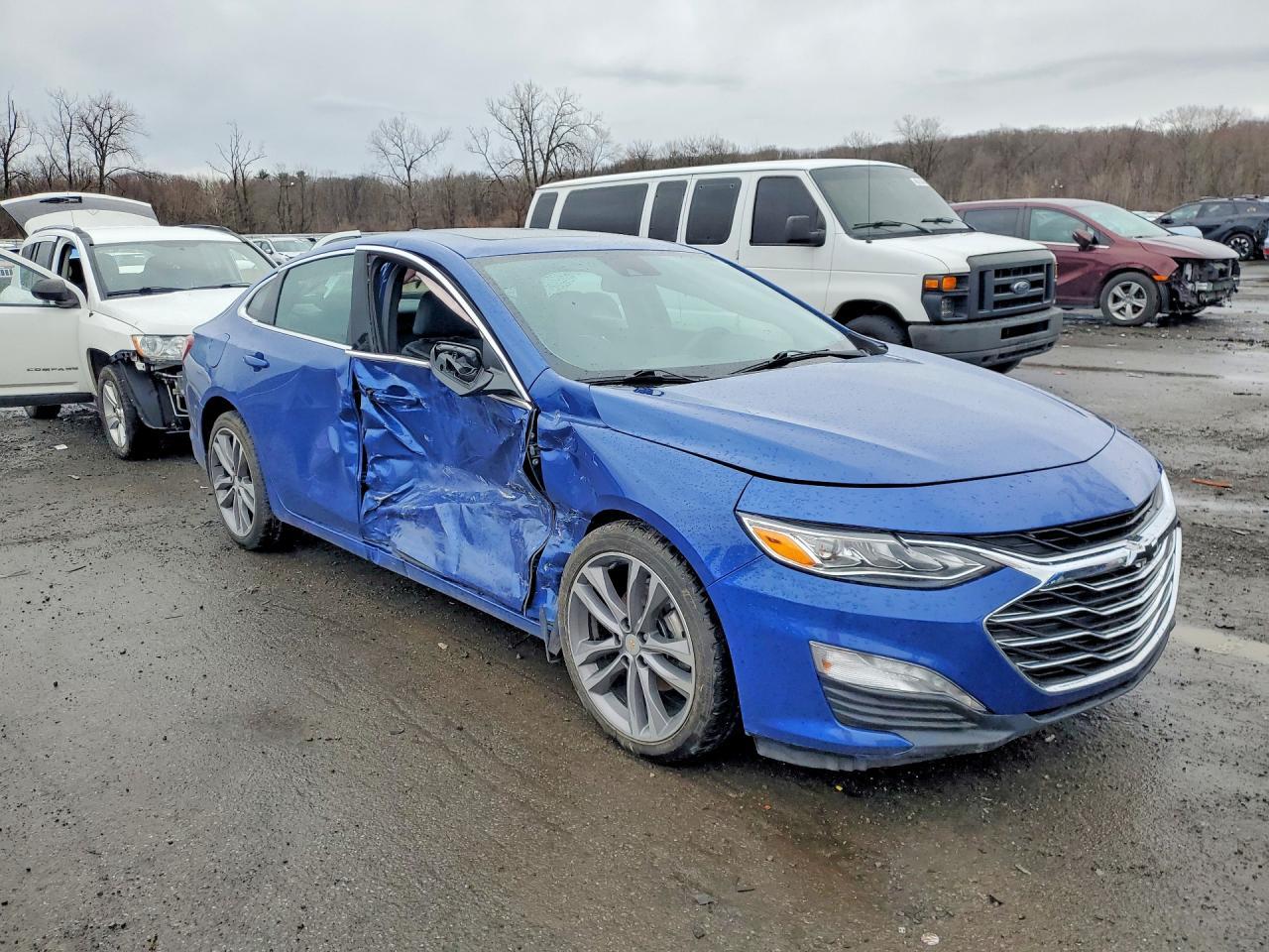 2023 Chevrolet Malibu Premier - Image 4