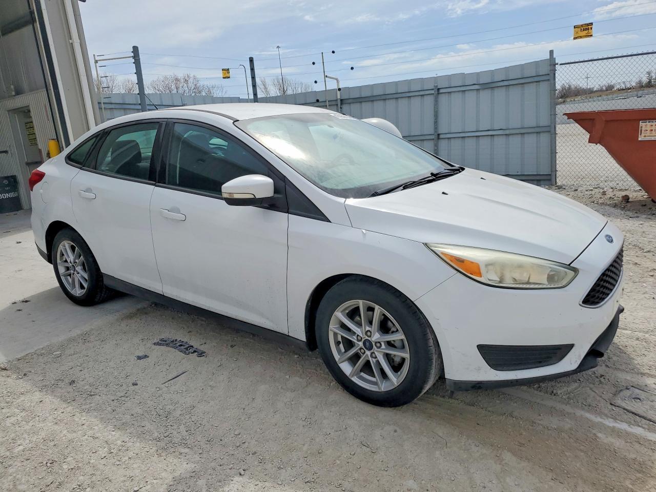 2016 Ford Focus Se - Image 4