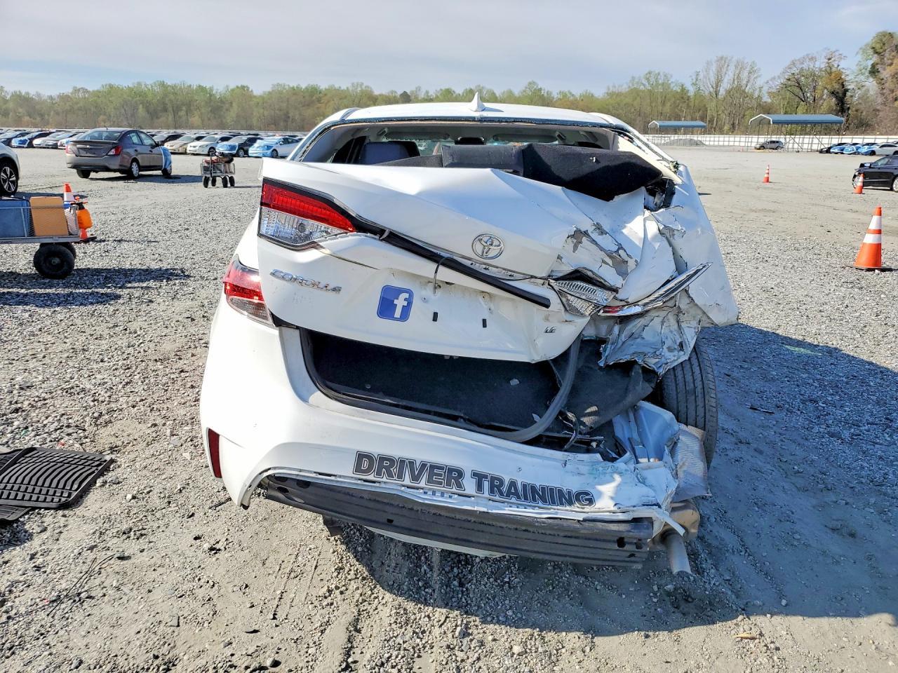 2023 Toyota Corolla - Фото 6