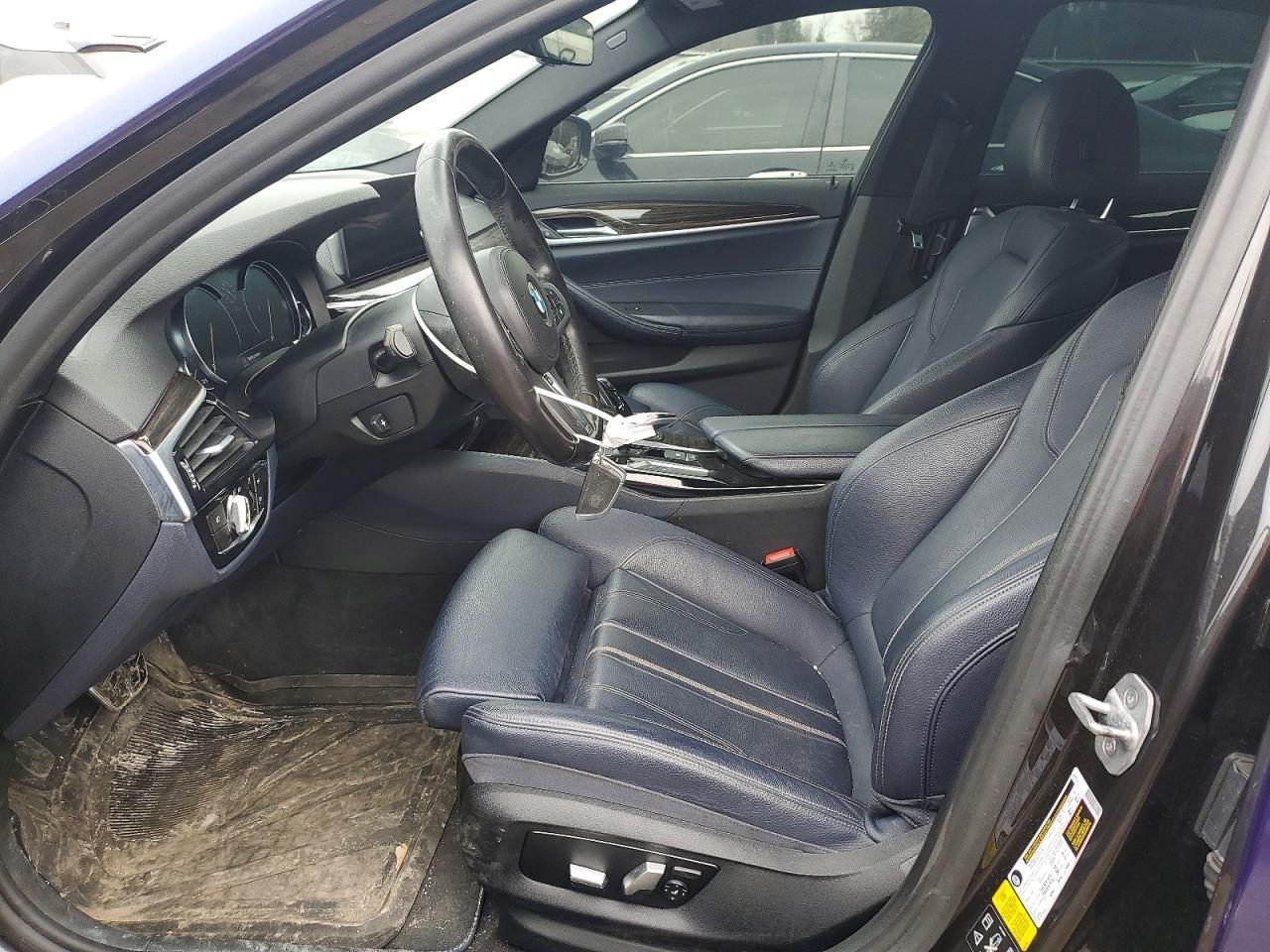 2017 BMW 530 Xi - Image 7