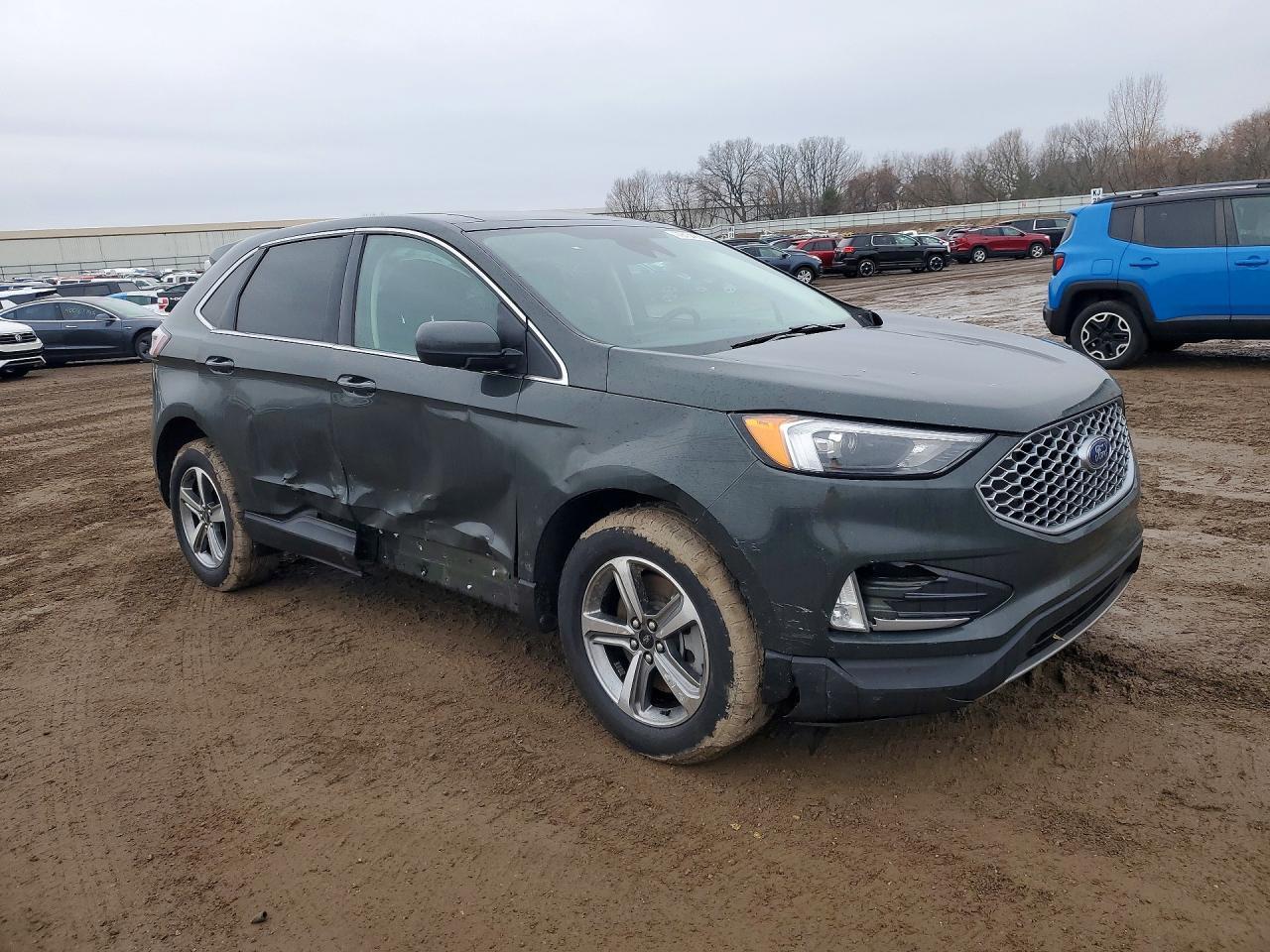 2024 Ford Edge Sel - Image 4