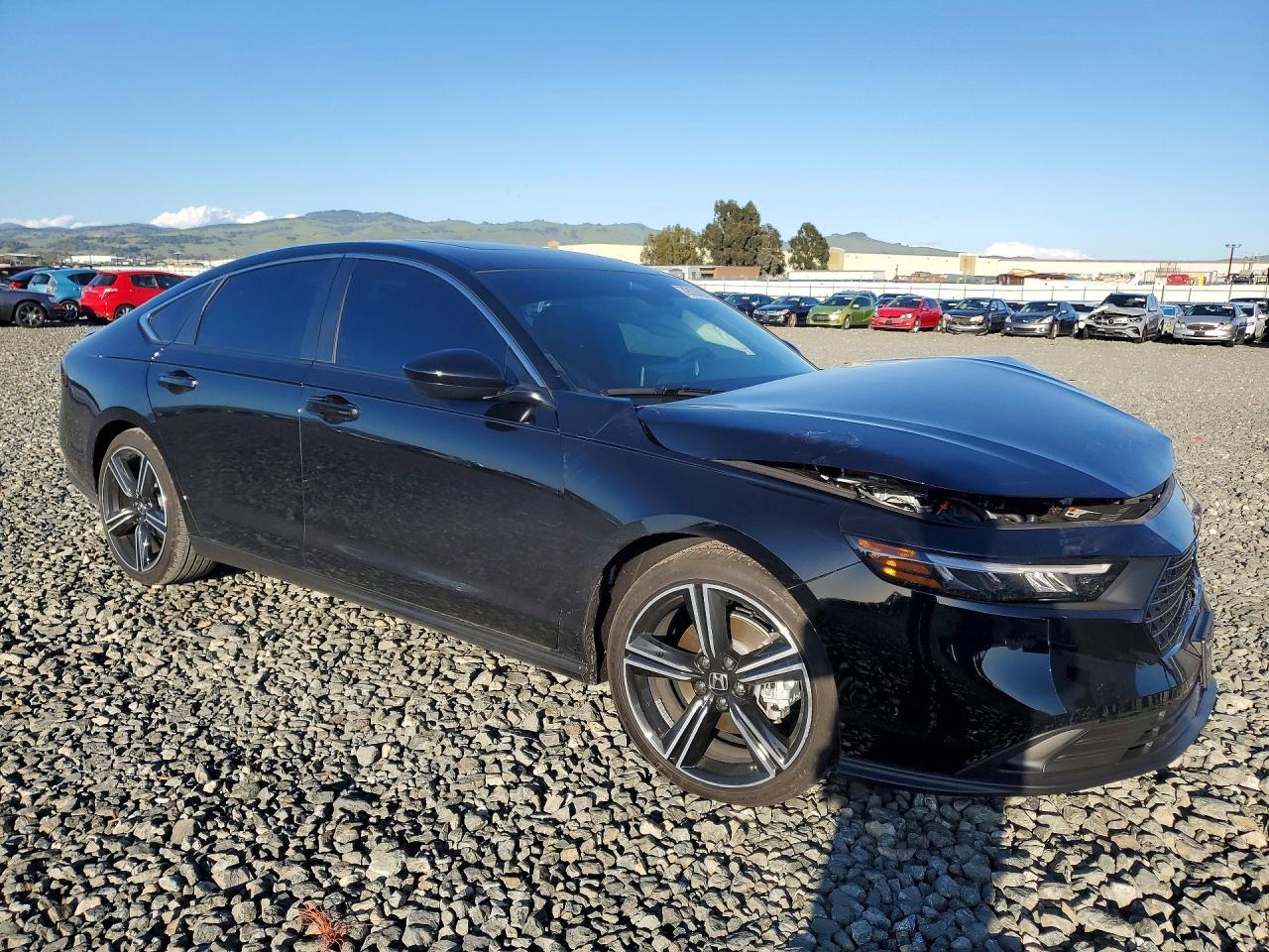 2025 Honda Accord Hybrid Sport - Image 4