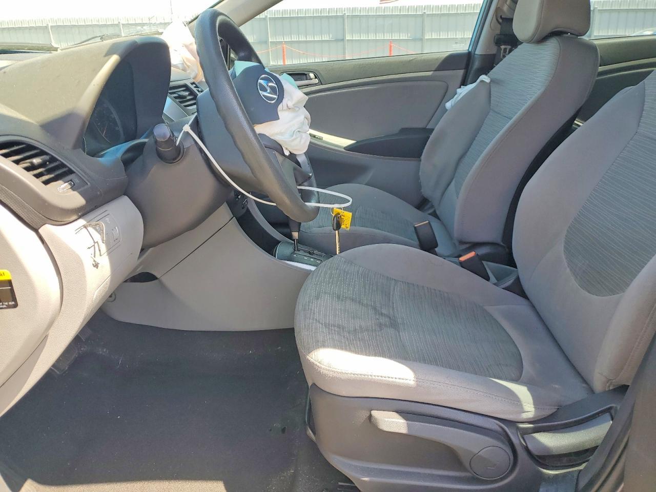 2016 Hyundai Accent Se - Image 7