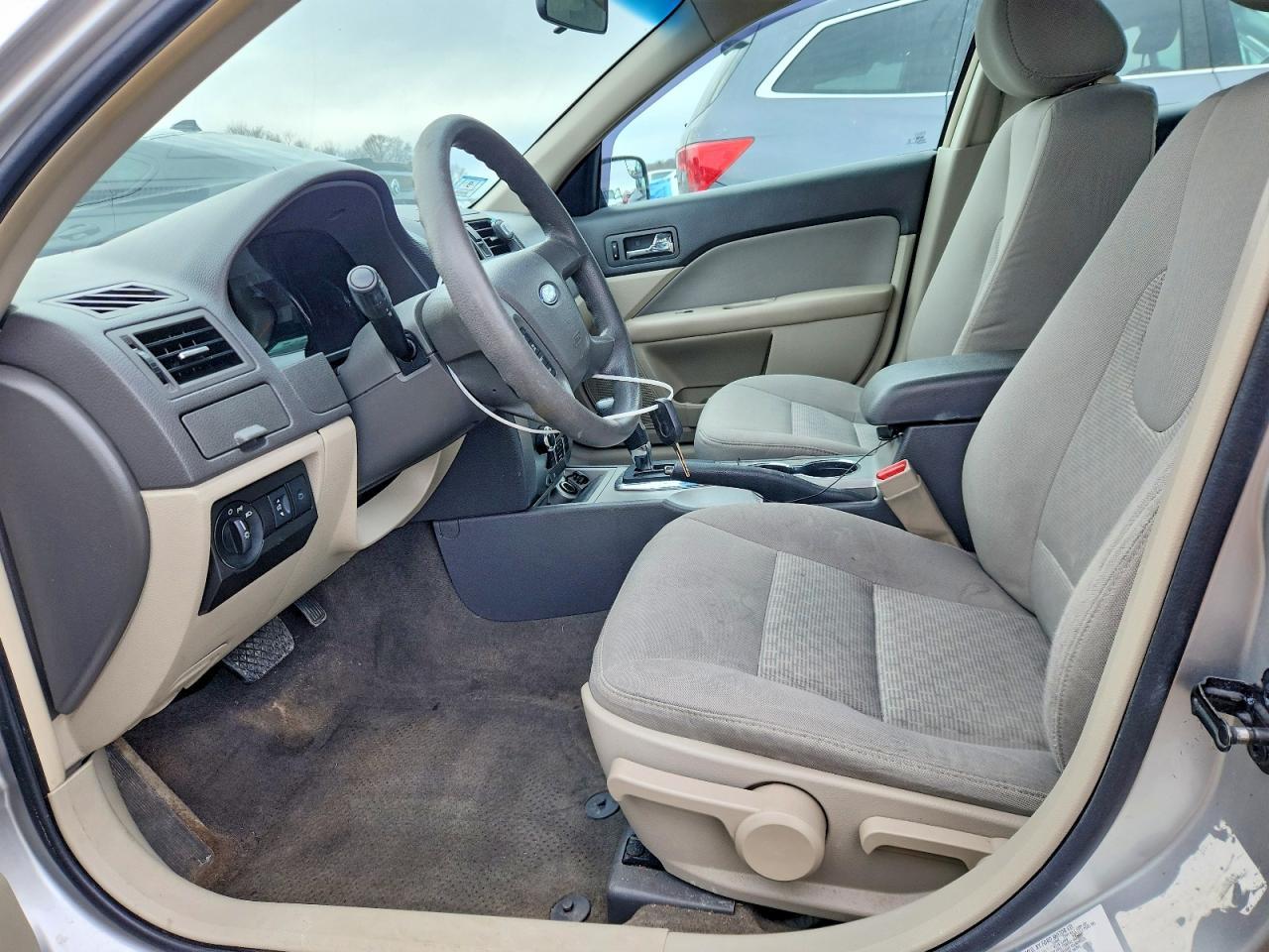 2012 Ford Fusion S - Фото 7