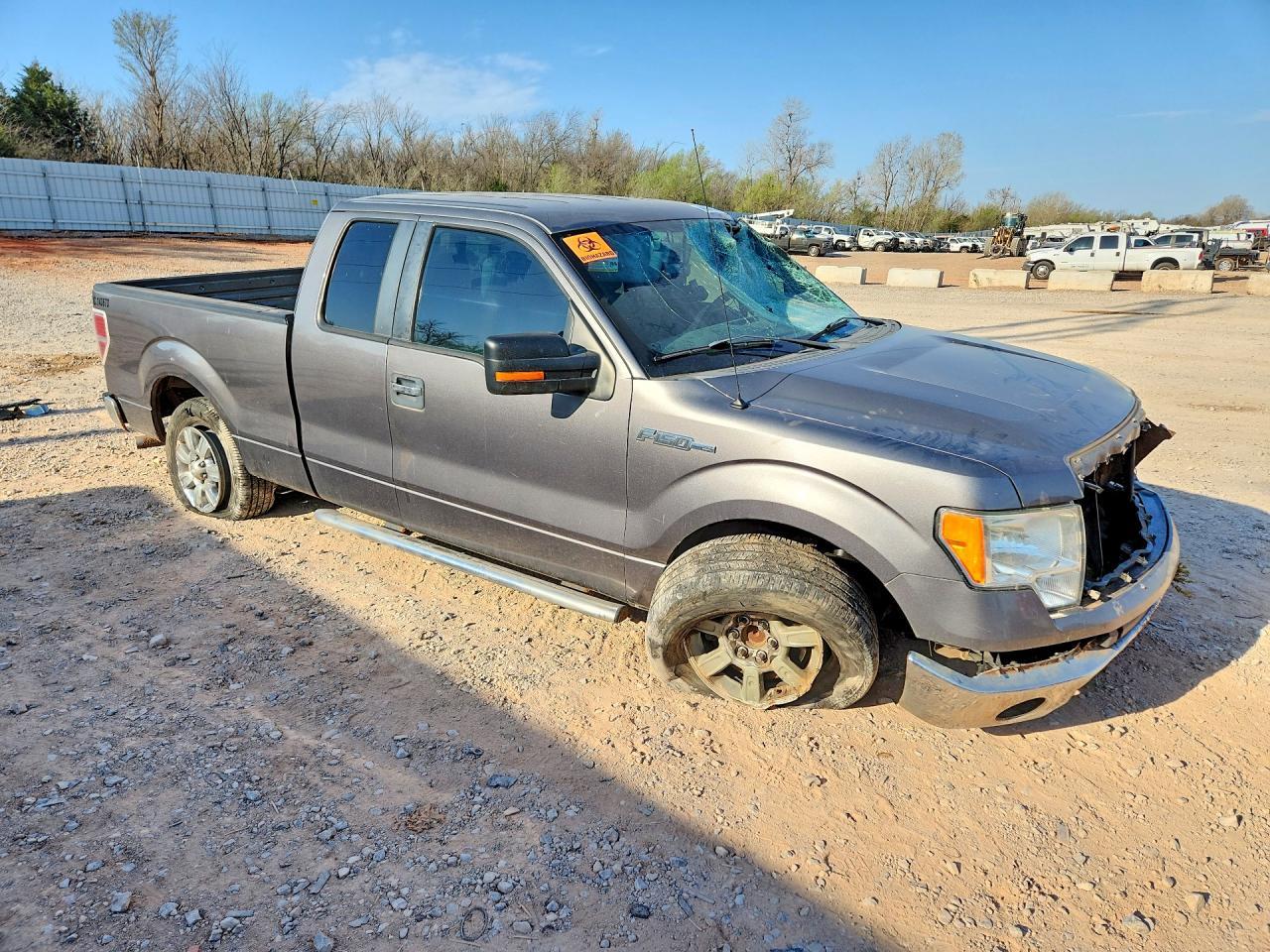 2011 Ford F150 Super Cab - Фото 4