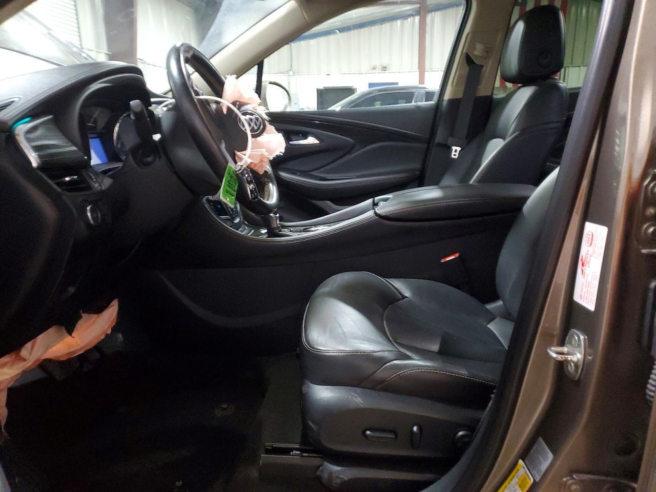 2018 Buick Envision Essence - Image 7