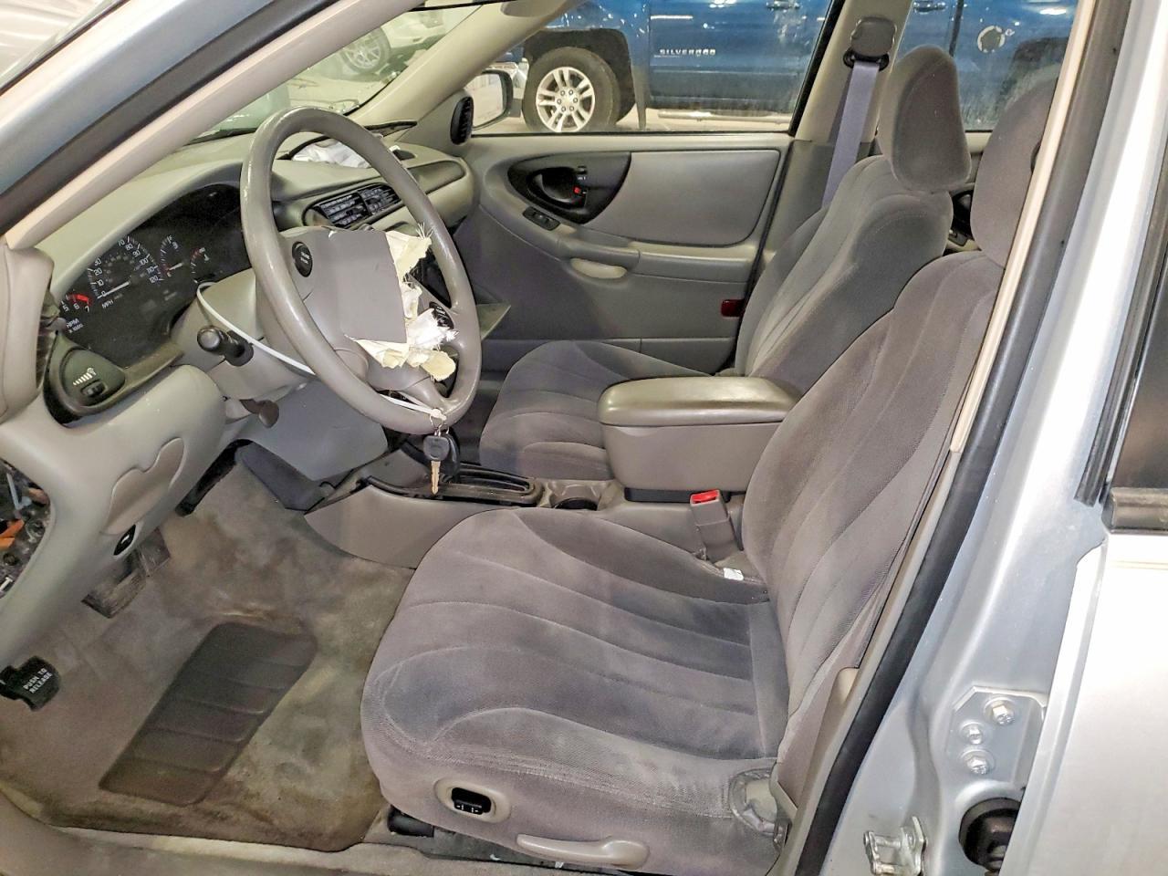 2005 Chevrolet Classic - Фото 7