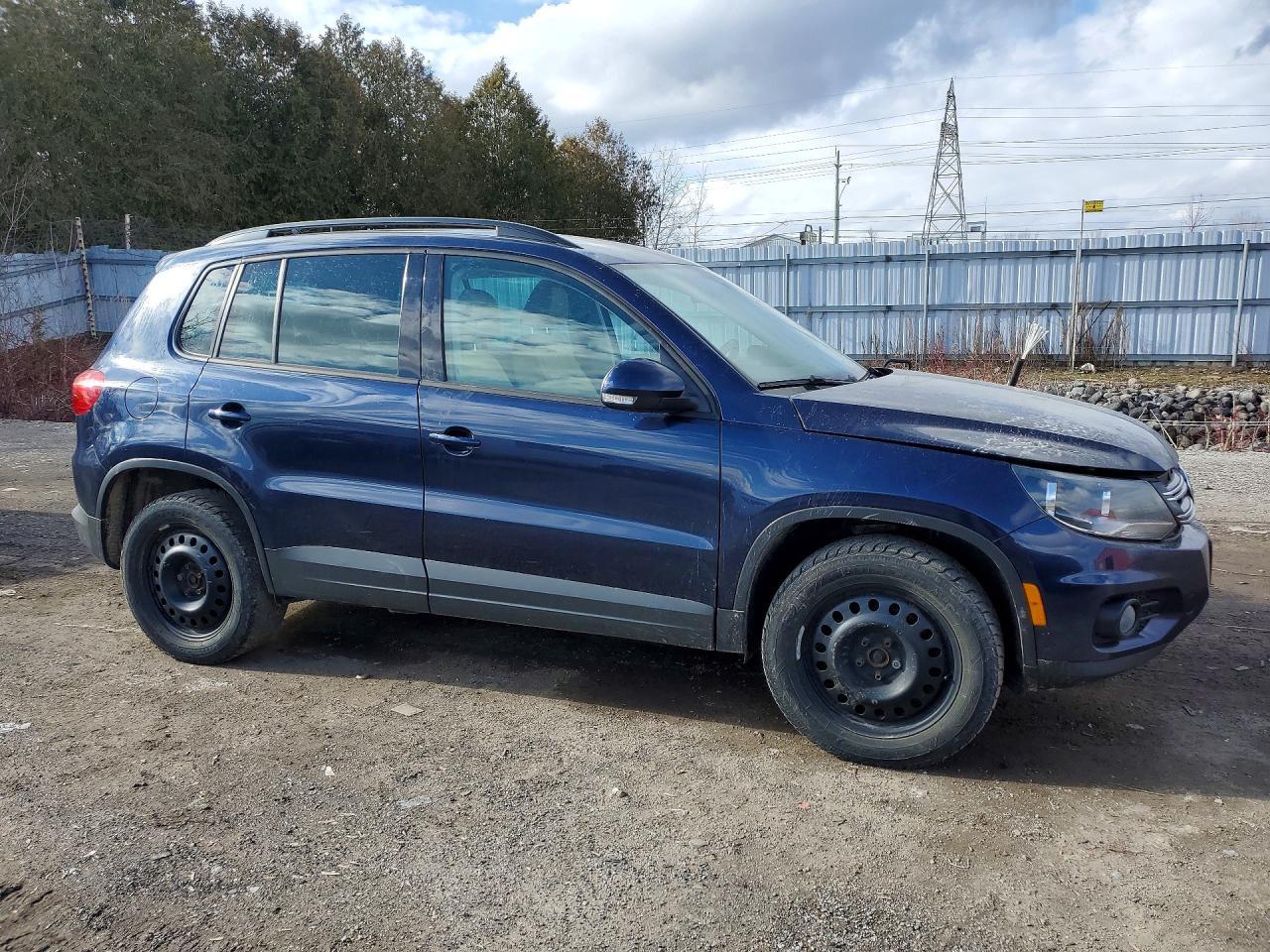2015 Volkswagen Tiguan S - Фото 4