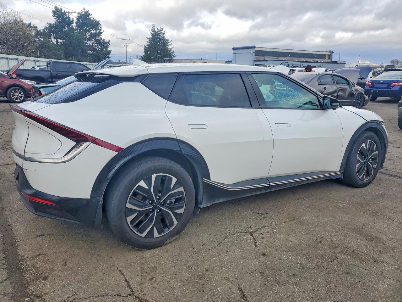 2023 Kia Ev6 Wind - Image 3