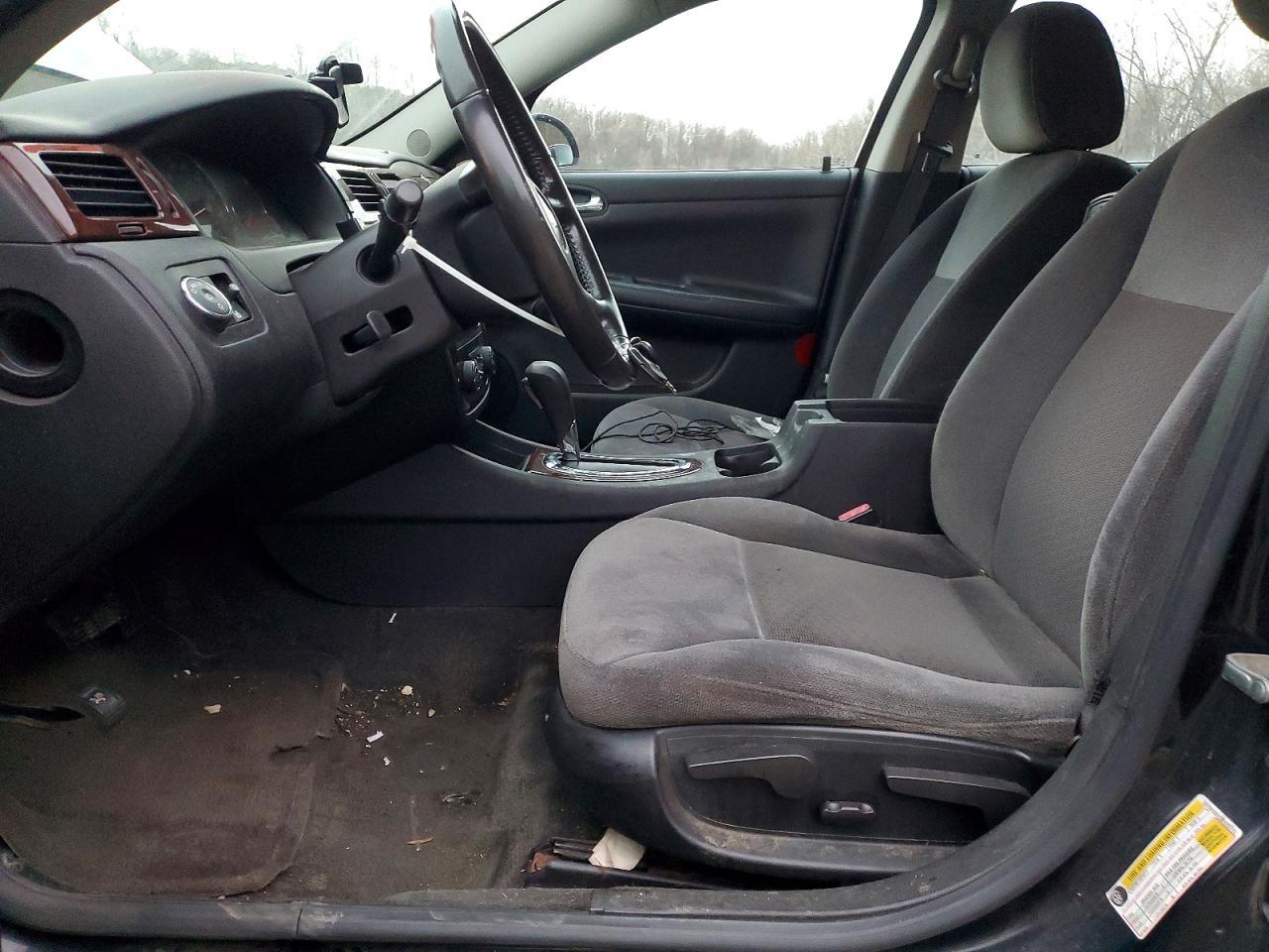 2011 Chevrolet Impala Lt - Image 7