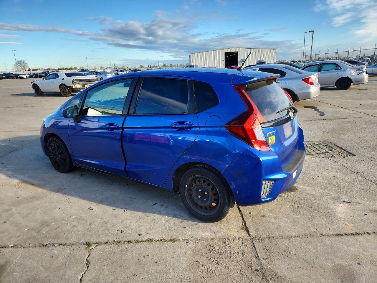 2015 Honda Fit - Фото 2