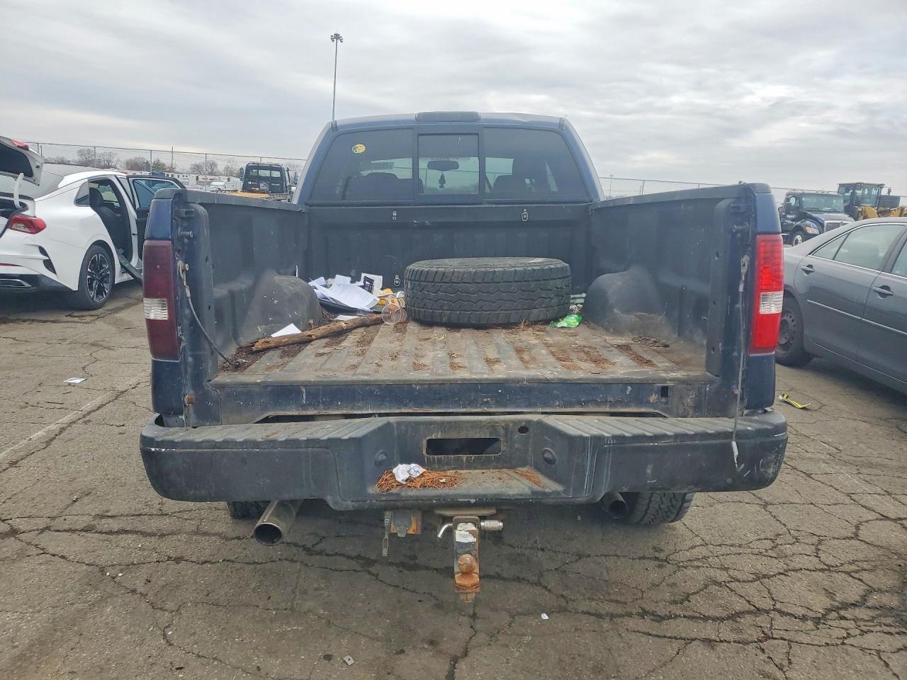 2005 Ford F150 - Фото 6
