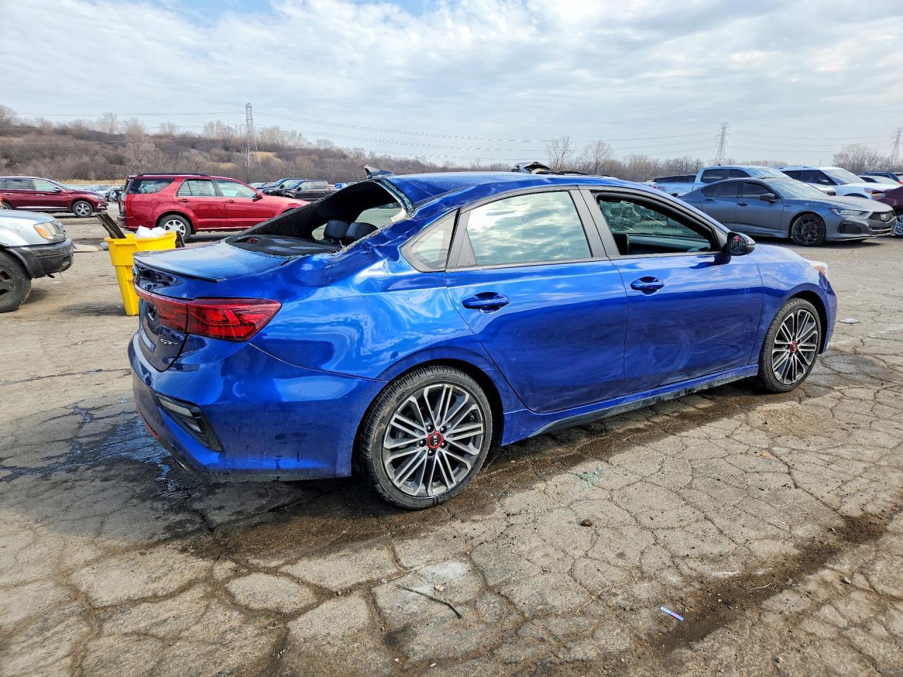 2021 Kia Forte Gt - Фото 3