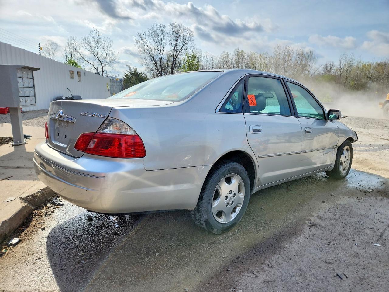 2004 Toyota Avalon Xls - Image 3