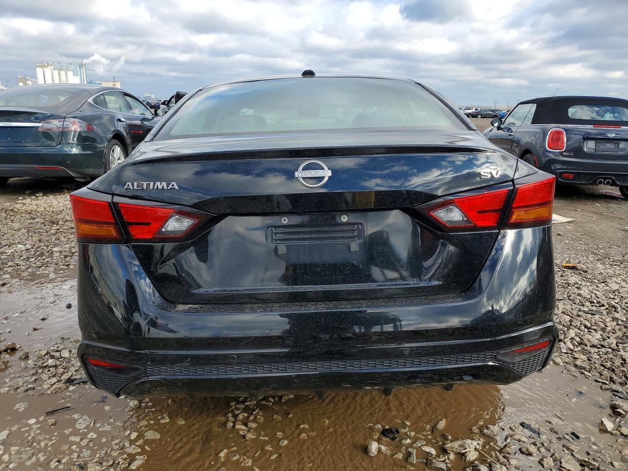2023 Nissan Altima 2.5 Sv - Image 6