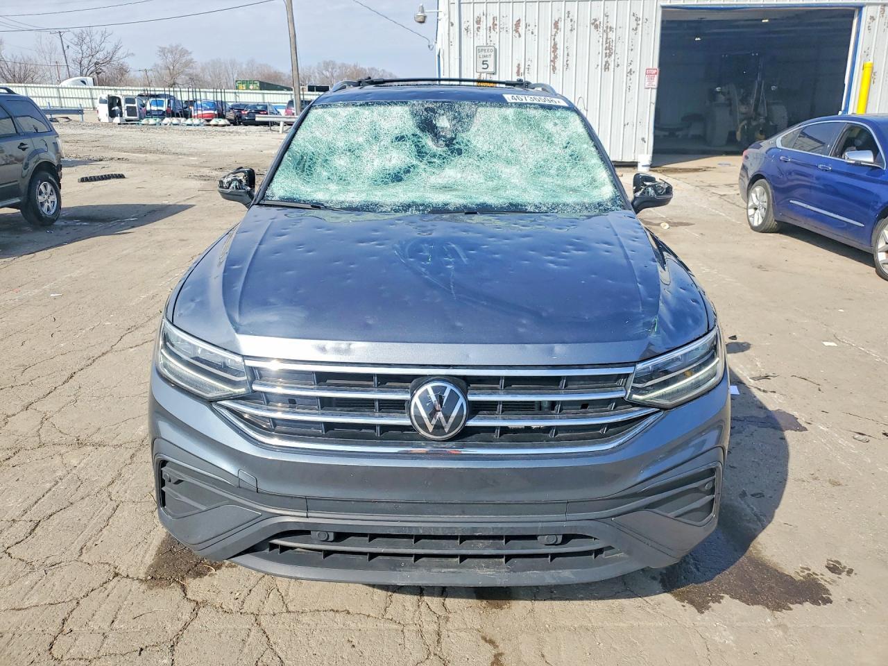 2024 Volkswagen Tiguan Se - Image 5