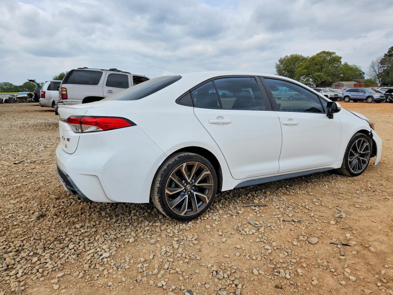 2020 Toyota Corolla Se - Фото 3