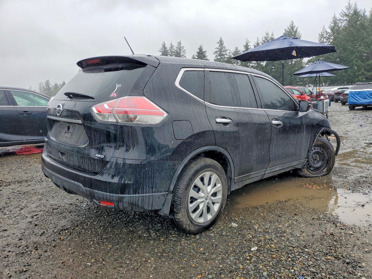 2015 Nissan Rogue S - Фото 3