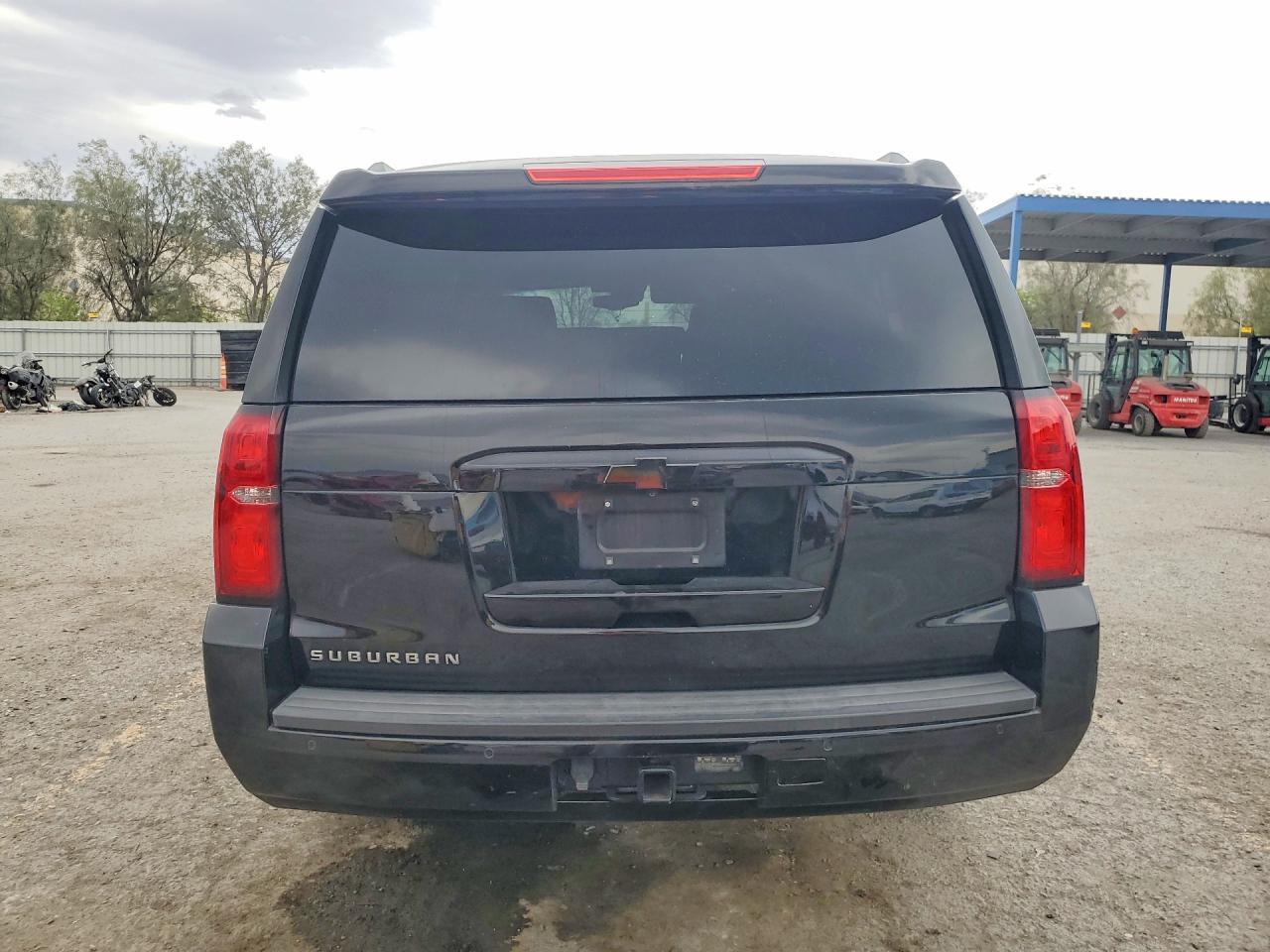 2018 Chevrolet Suburban C1500 Lt - Фото 6