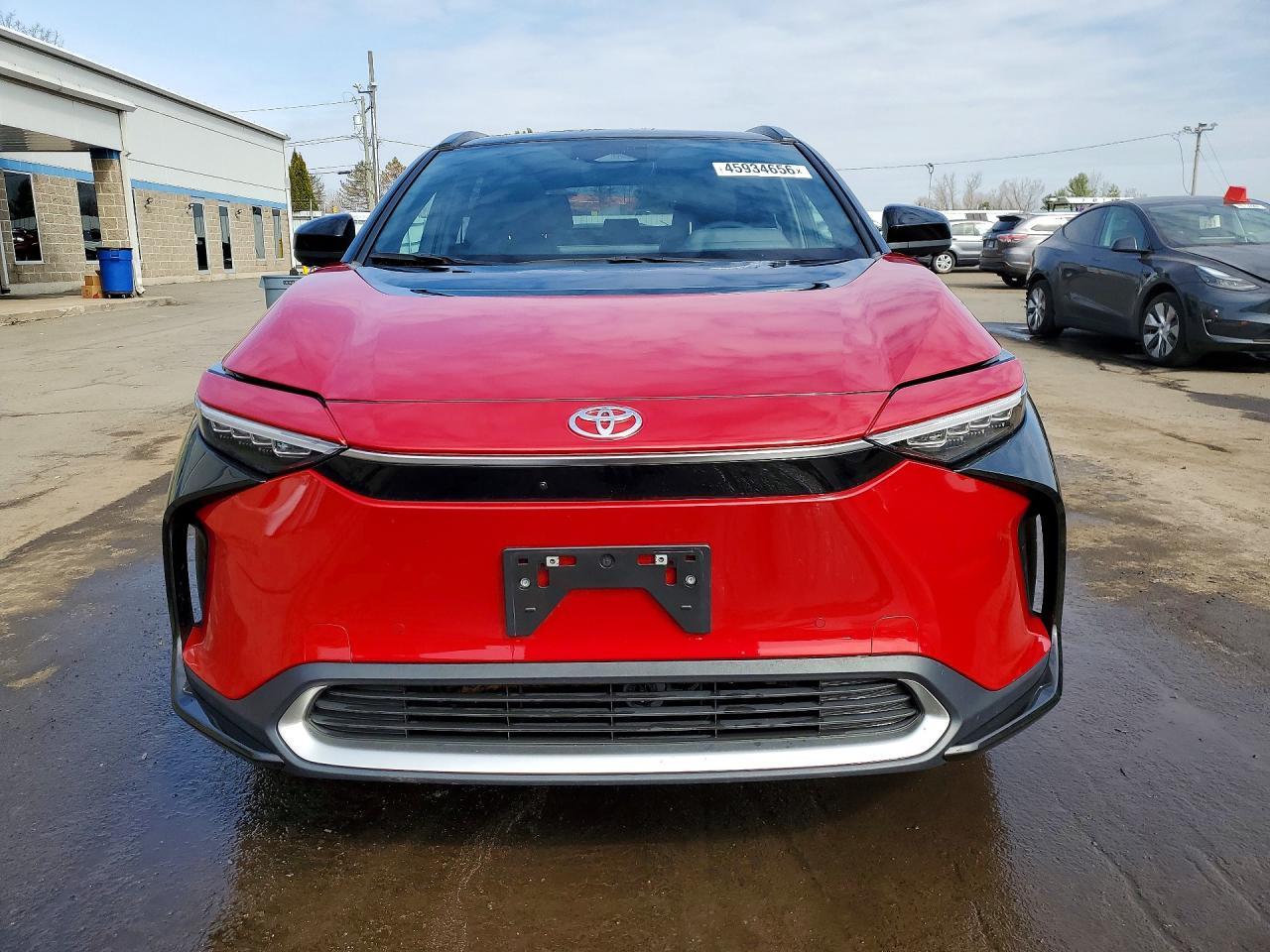 2023 Toyota Bz4X Limited - Image 5