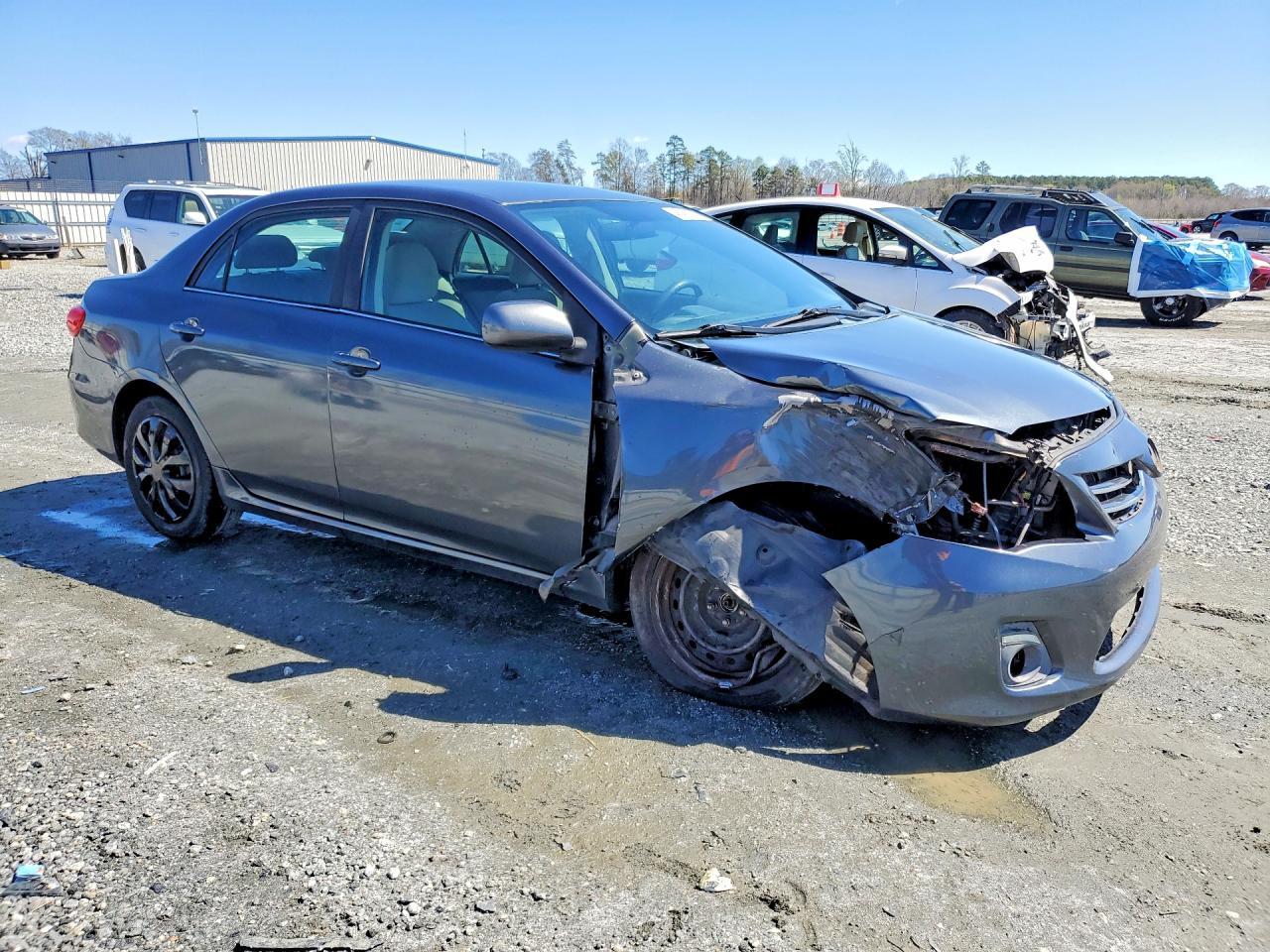 2013 Toyota Corolla Le - Image 4