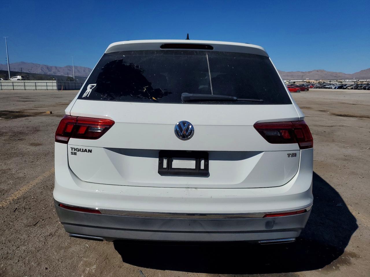 2018 Volkswagen Tiguan Se - Фото 6