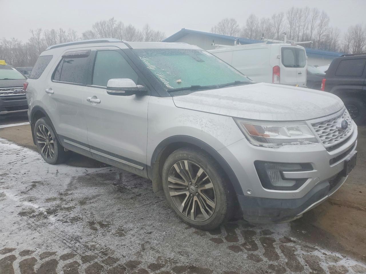 2017 Ford Explorer Platinum - Фото 4
