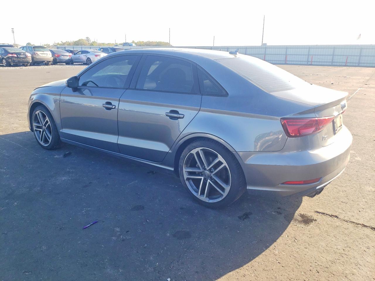 2018 Audi A3 Premium - Фото 2