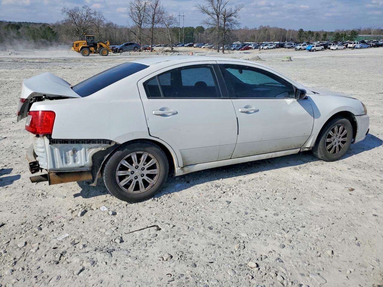 2012 Mitsubishi Galant Fe - Image 3