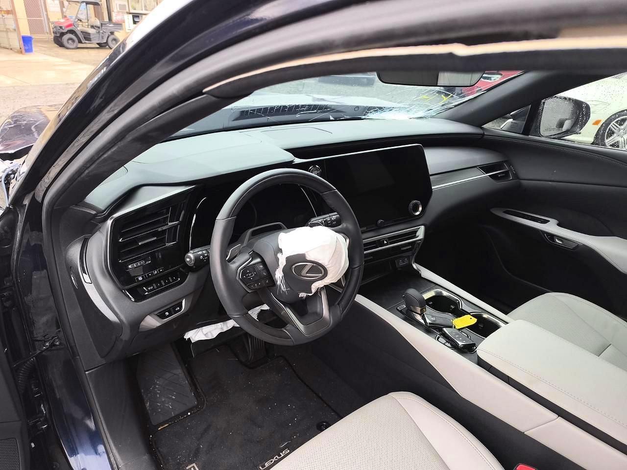 2024 Lexus Rx 350 Premium - Image 7