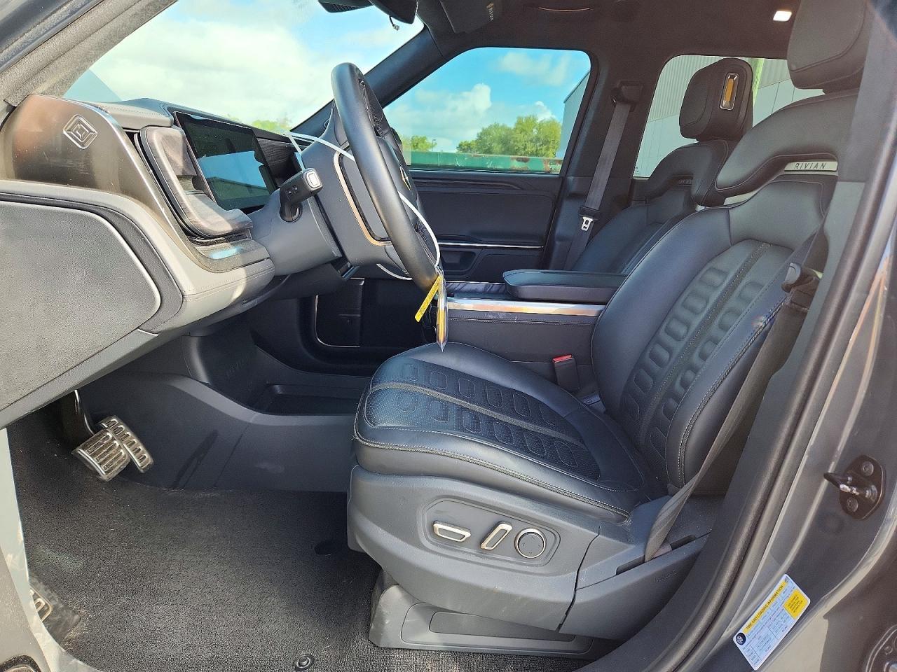 2023 Rivian R1T Adventure - Image 7