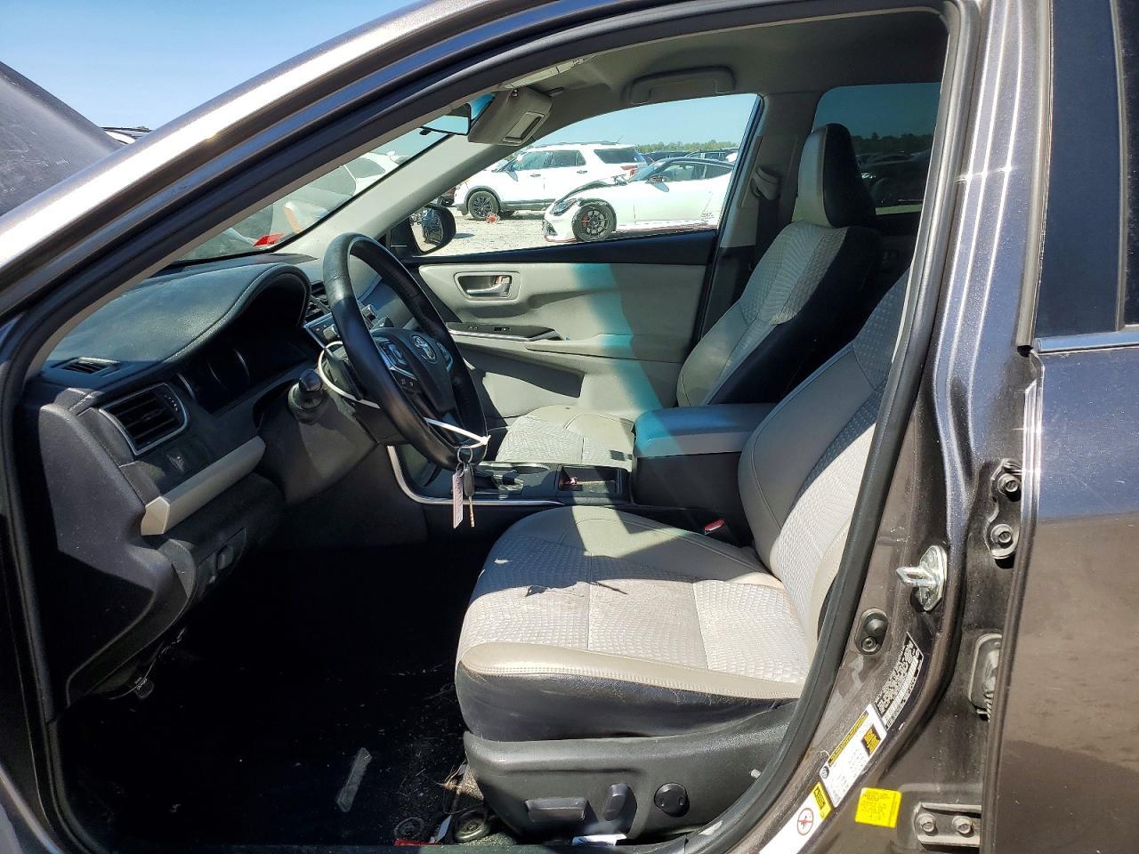 2015 Toyota Camry Se - Image 7