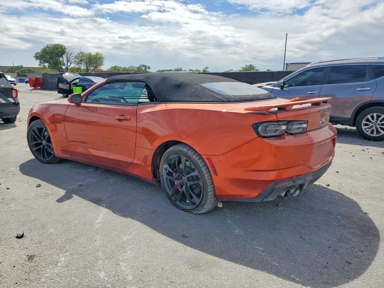 2023 Chevrolet Camaro Ss - Фото 2