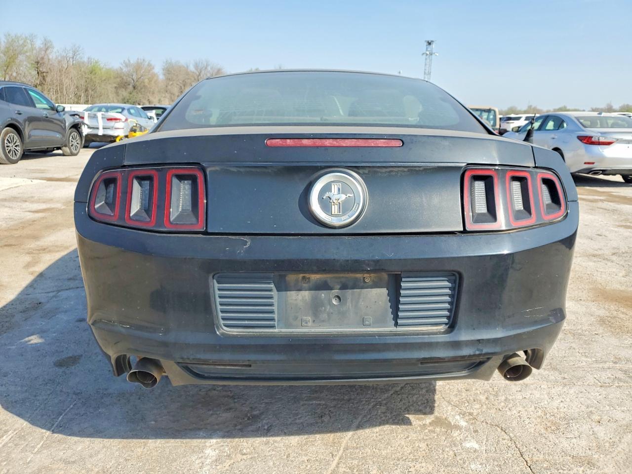 2013 Ford Mustang - Image 6