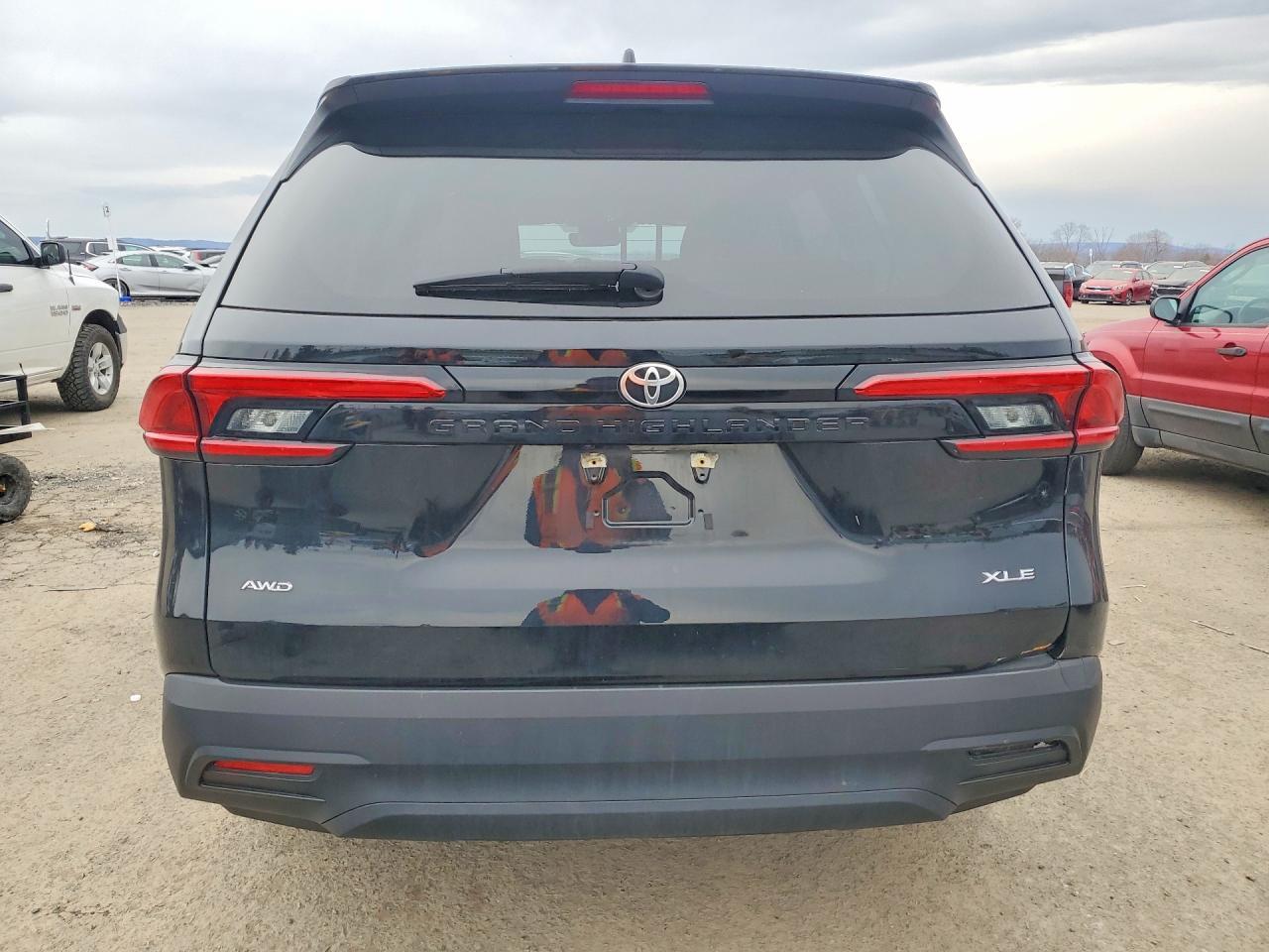2024 Toyota Grand Highlander Xle - Фото 6