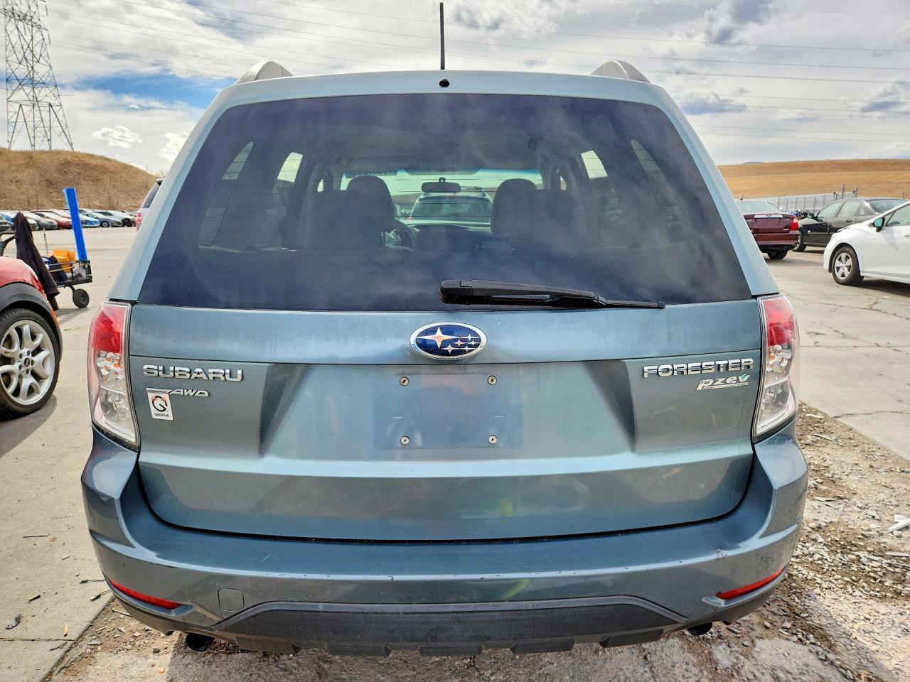 2011 Subaru Forester 2.5X - Фото 6