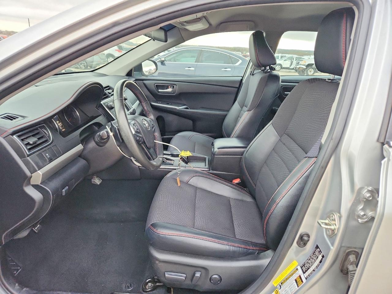 2017 Toyota Camry Se - Image 7