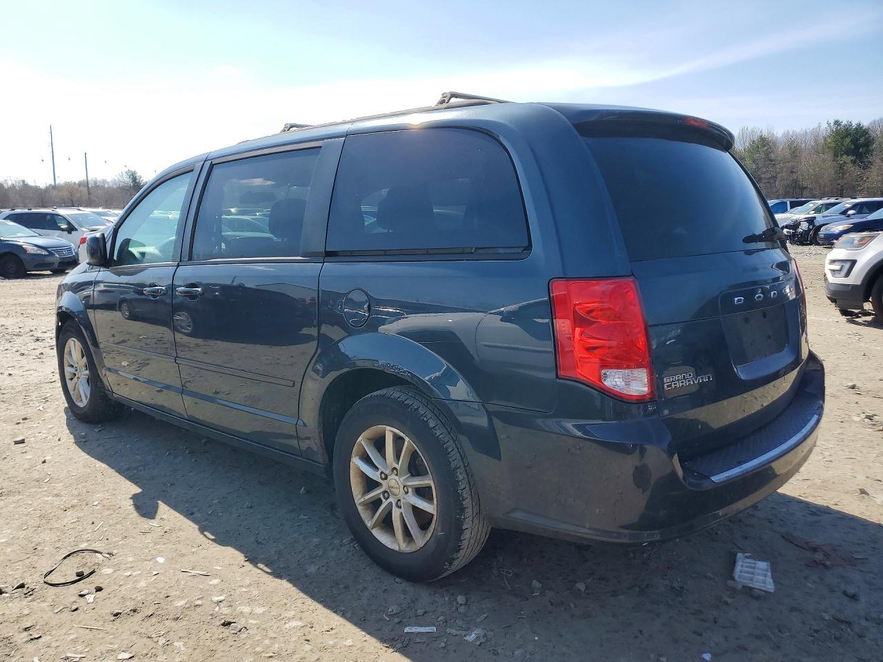 2014 Dodge Grand Caravan Sxt - Фото 2