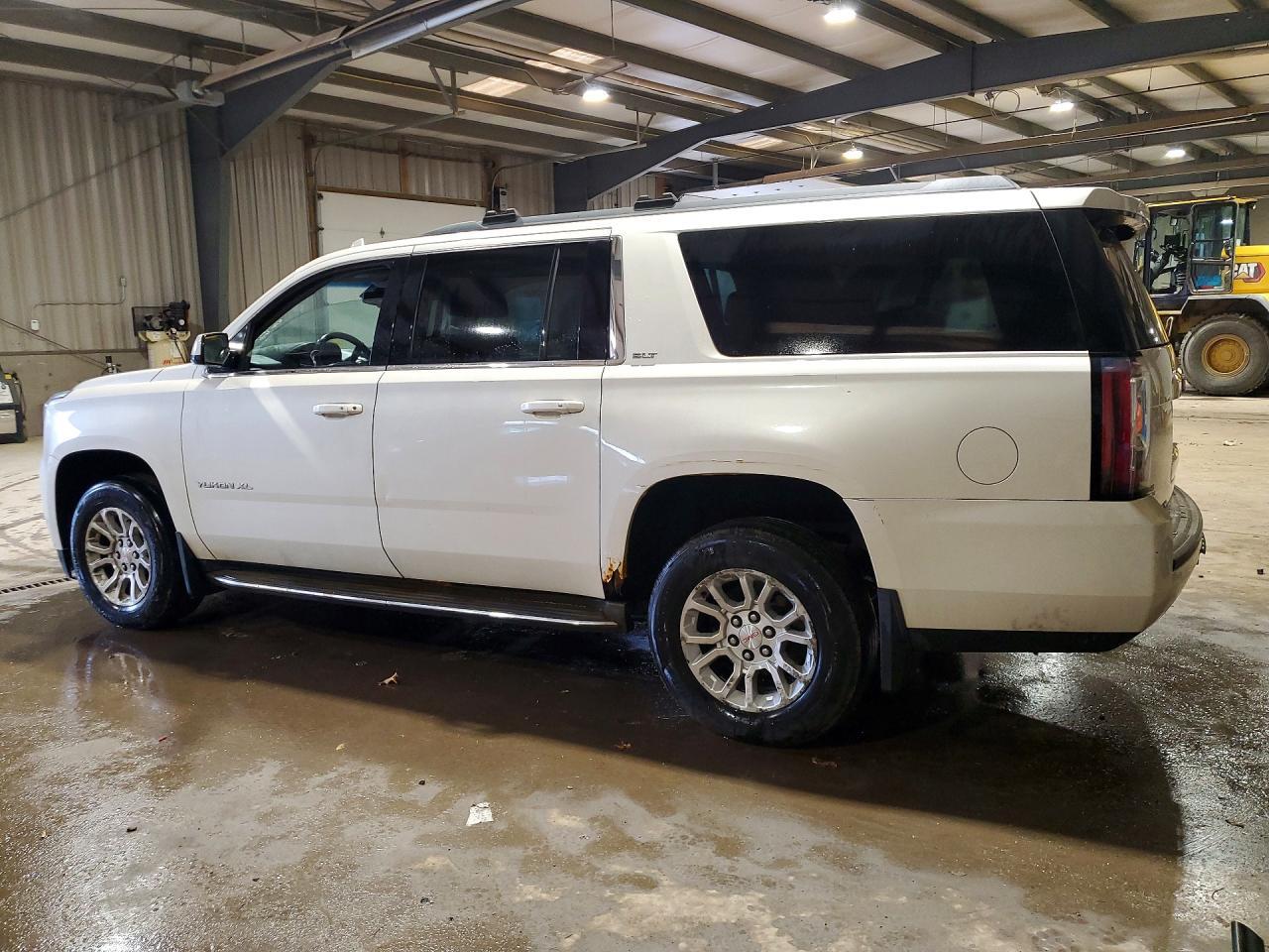 2015 GMC Yukon Xl K1500 Slt - Фото 2