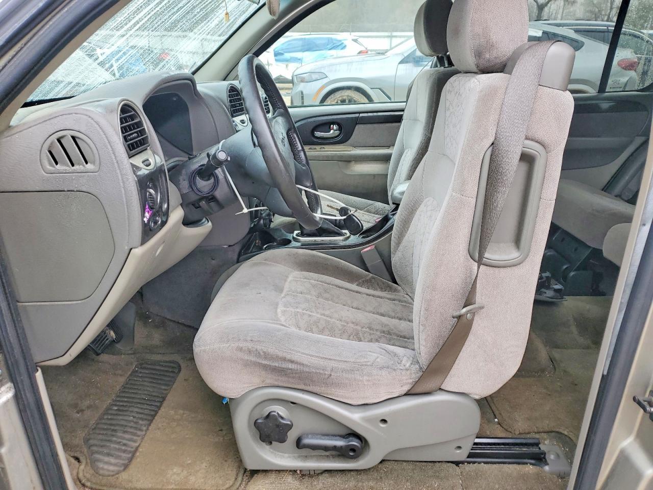 2003 GMC Envoy - Фото 7