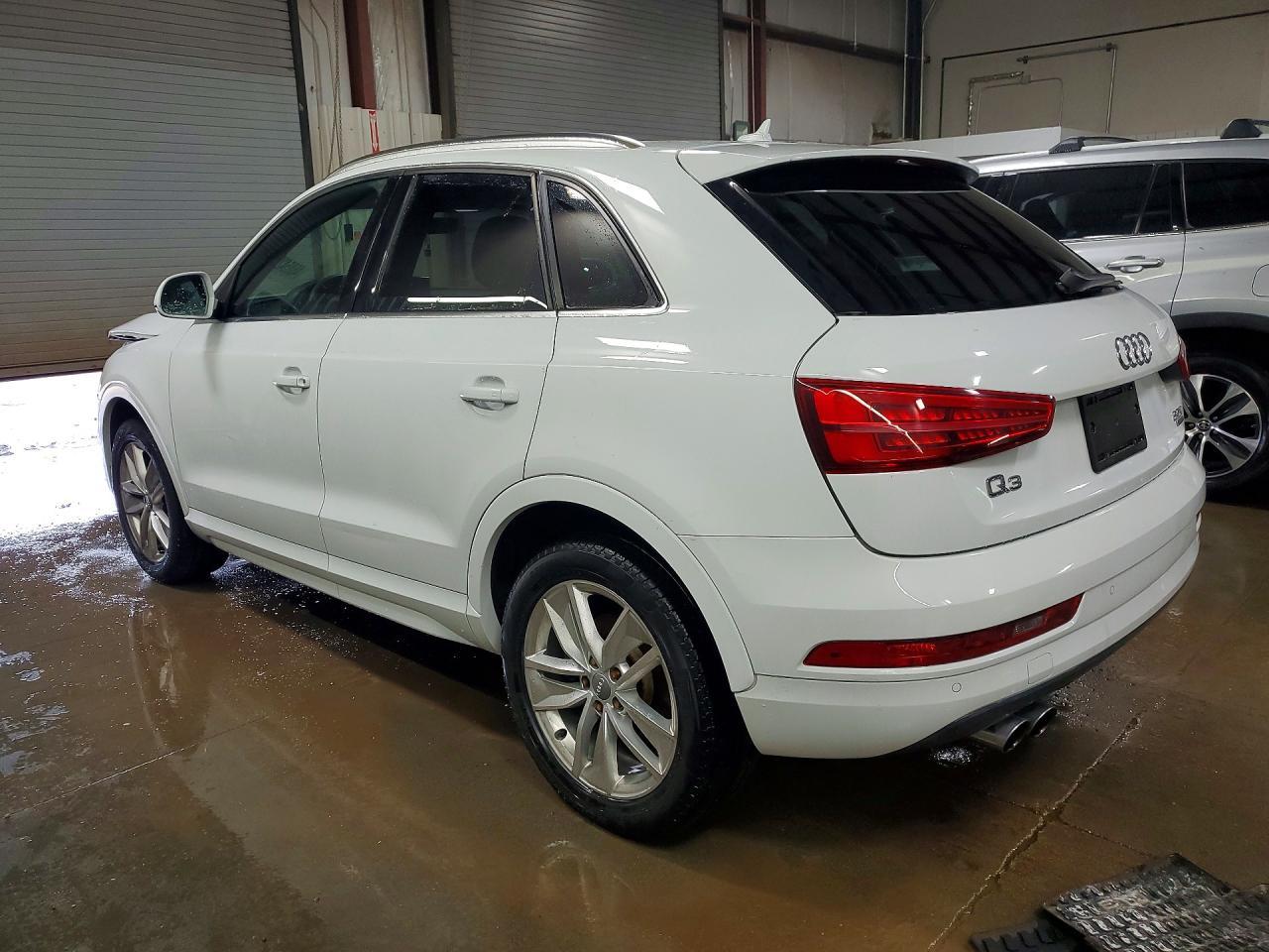 2016 Audi Q3 Premium Plus - Фото 2