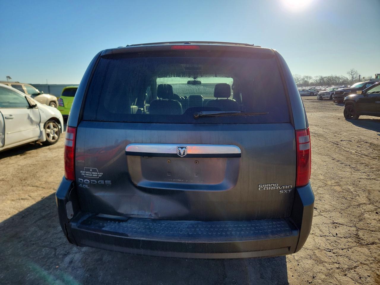 2010 Dodge Grand Caravan Sxt - Image 6