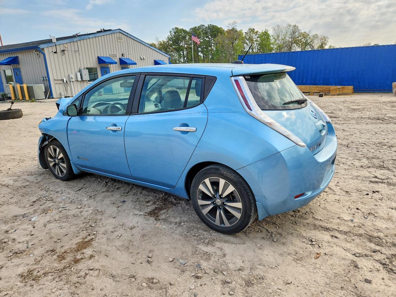 2015 Nissan Leaf Sv - Фото 2
