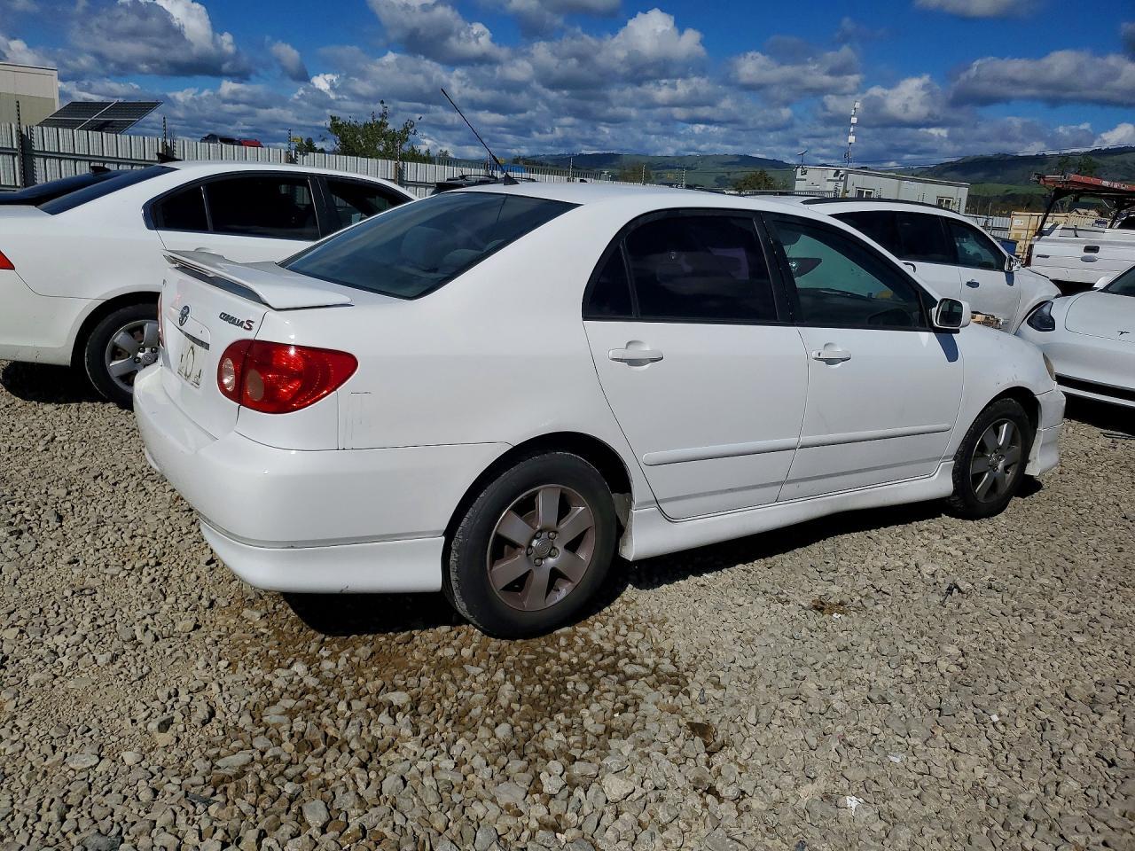 2005 Toyota Corolla S - Фото 3