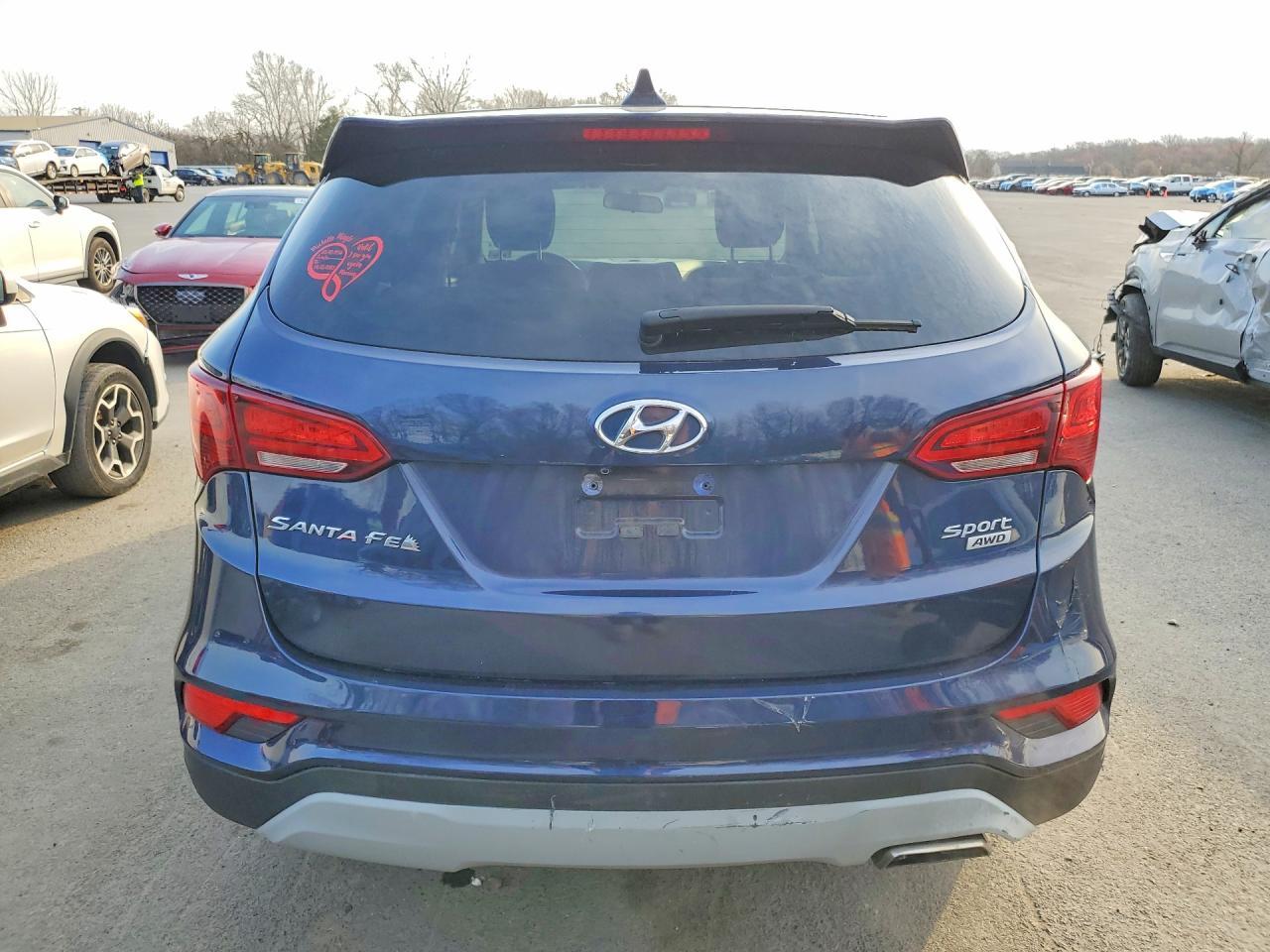 2017 Hyundai Santa Fe Sport 2.4L - Фото 6