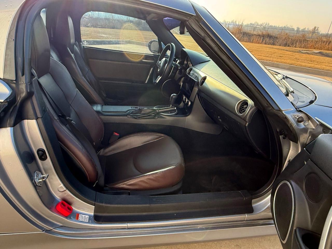 2009 Mazda Mx-5 Miata - Image 5