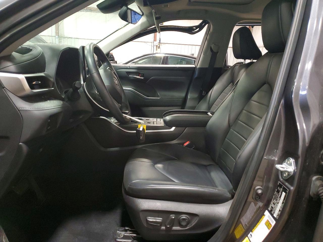 2022 Toyota Highlander Xle - Image 7