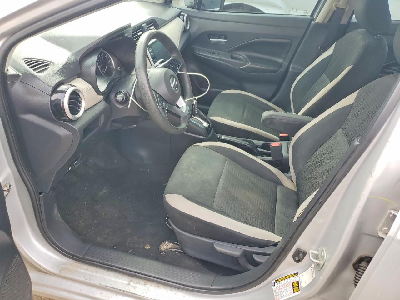 2020 Nissan Versa Sv - Фото 7